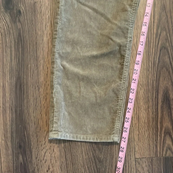 H&M - Green Corduroy Pants - Picture 8 of 9